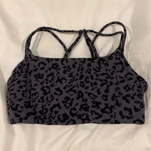 Athleta leopard print sports bra